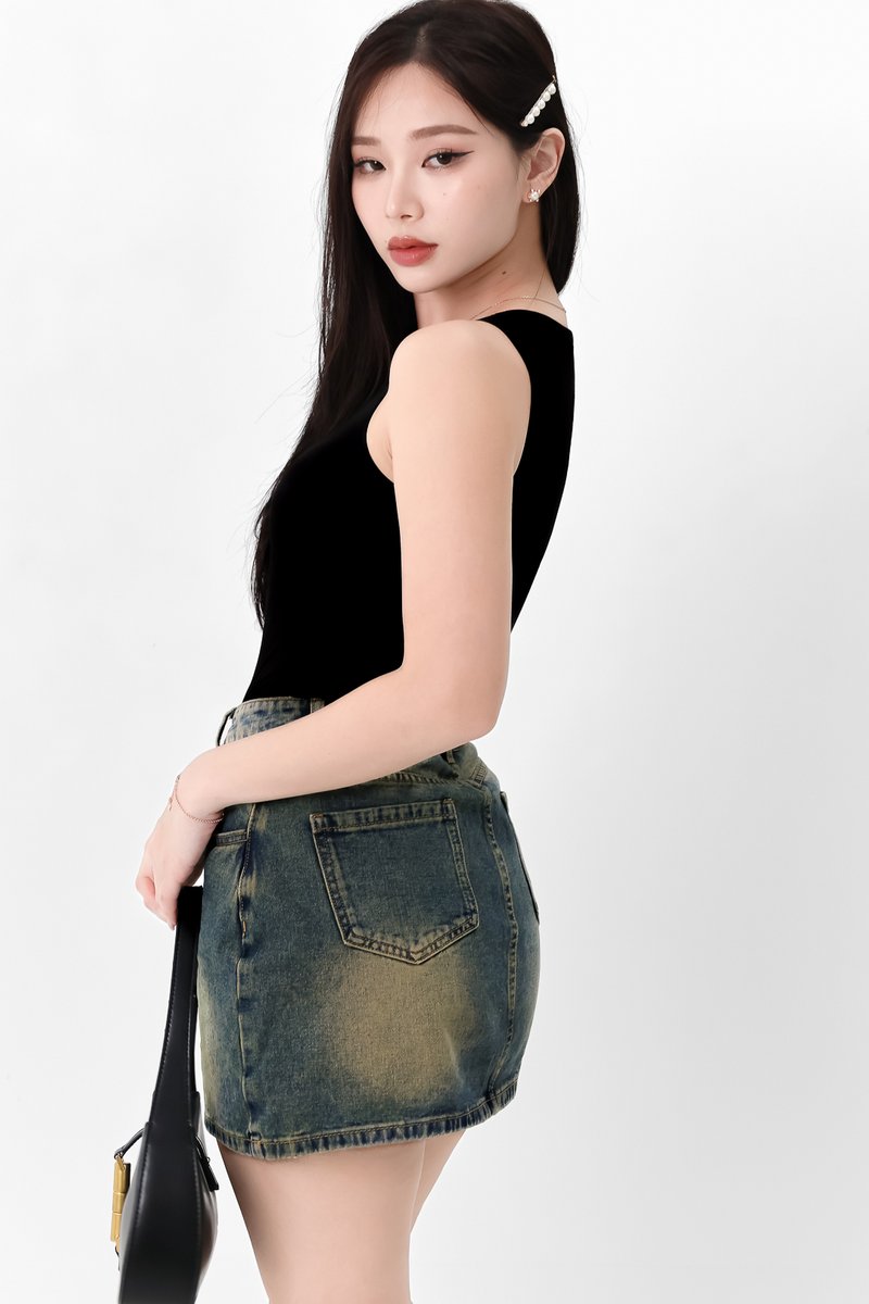 TSS Embroidery Tank in Black