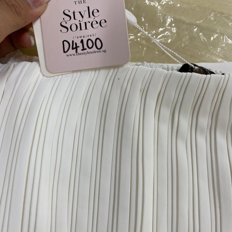 DEFECT | Paline Pleated Midi Dress in White in XXS DEFECT | Paline Pleated Midi Dress in White in XXS