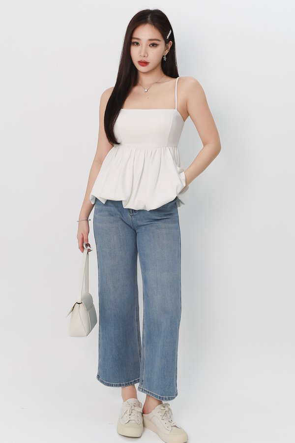 Hadley Highwaist Denim Jeans in Light Wash ( Petite Length )