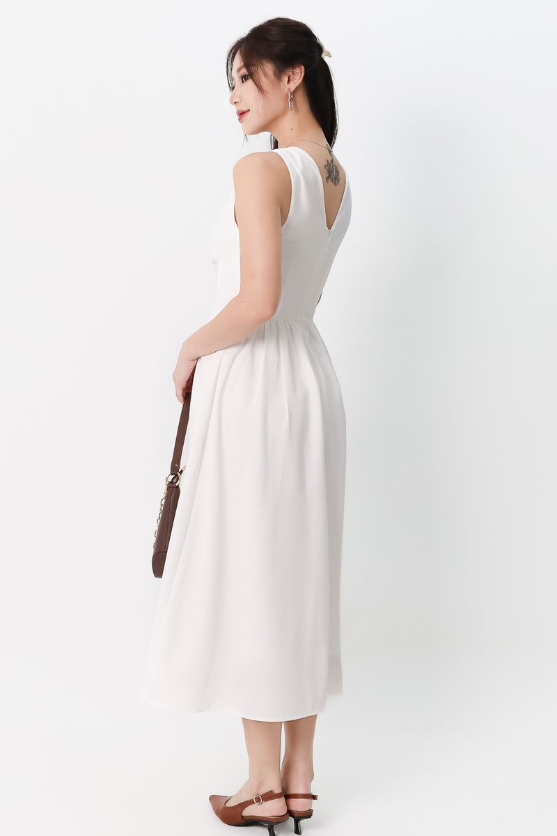 DEFECT | Tabitha Thick Straps Corset Midaxi in White in S