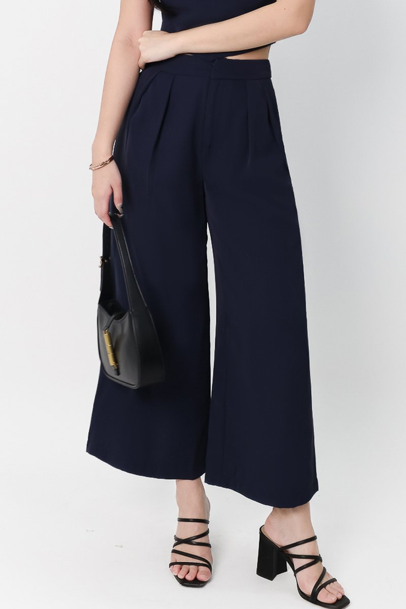 Chernise Co-ord Set in Navy ( Petite Length ) Chernise Co-ord Set in Navy ( Petite Length )