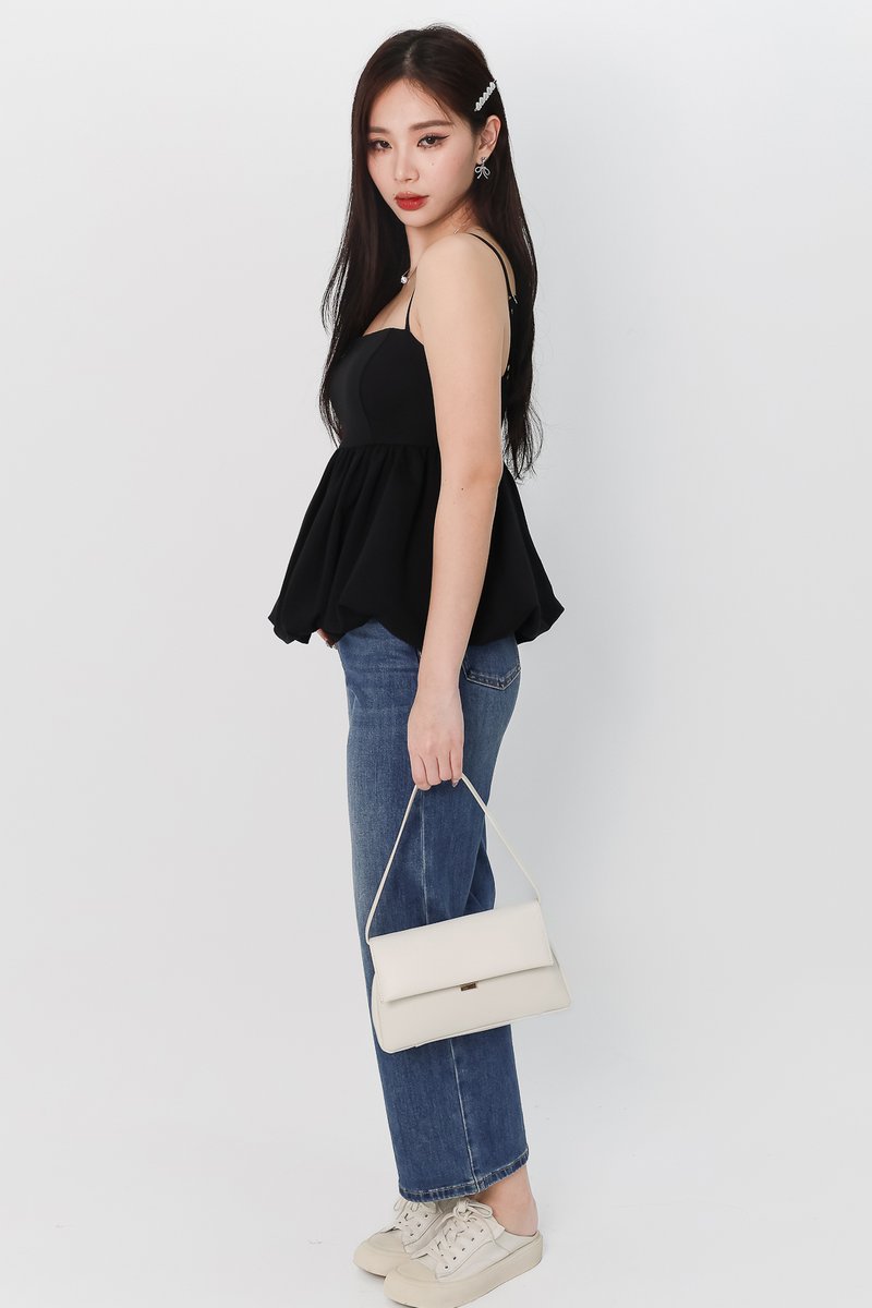 Hadley Highwaist Denim Jeans in Dark Wash ( Petite Length )