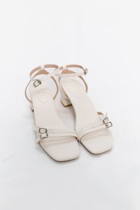 DEFECT | Brooklyn Buckle Strappy Block Heels in Cream White in 35