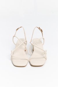 DEFECT | Reyanne Rope Strap Slingback Block Heels in Cream White in 39 DEFECT | Reyanne Rope Strap Slingback Block Heels in Cream White in 39