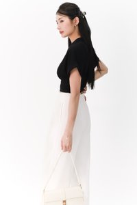 Sandy Sleeved Top in Black