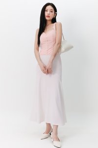 Edrina Eyelet Top in Light Pink
