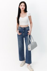 Seidra Sweetheart Sleeve Cropped Top in White