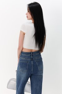 Seidra Sweetheart Sleeve Cropped Top in White