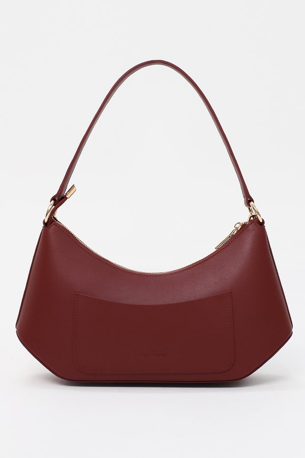 Cheyenne Chain Rounded Shoulder Bag in Dark Red