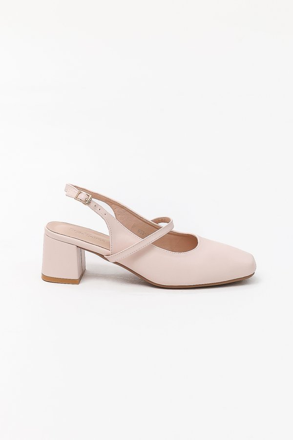 Sora Slingback Pumps in Blush Pink