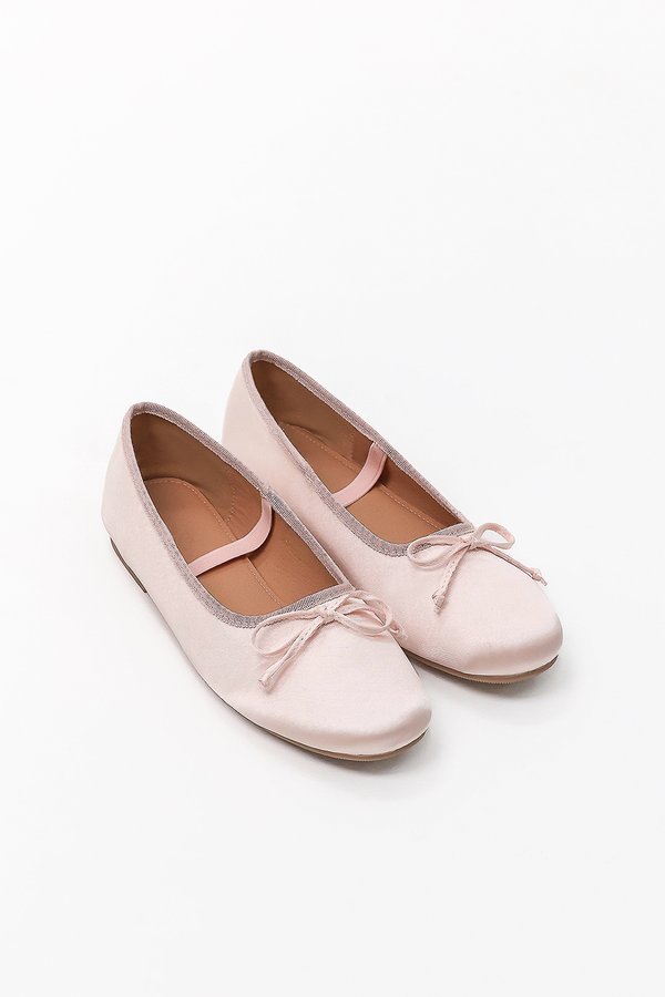 Ballerina Ballet Satin Flats in Light Pink