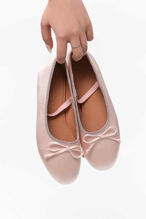 Ballerina Ballet Satin Flats in Light Pink