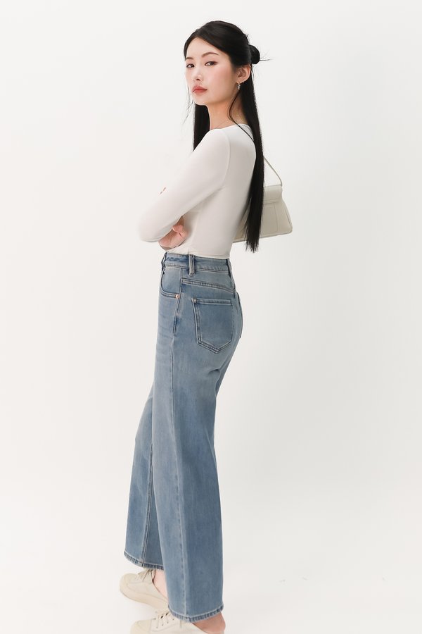 DEFECT | Soleil Sleeved Padded Top V2 in White in XL