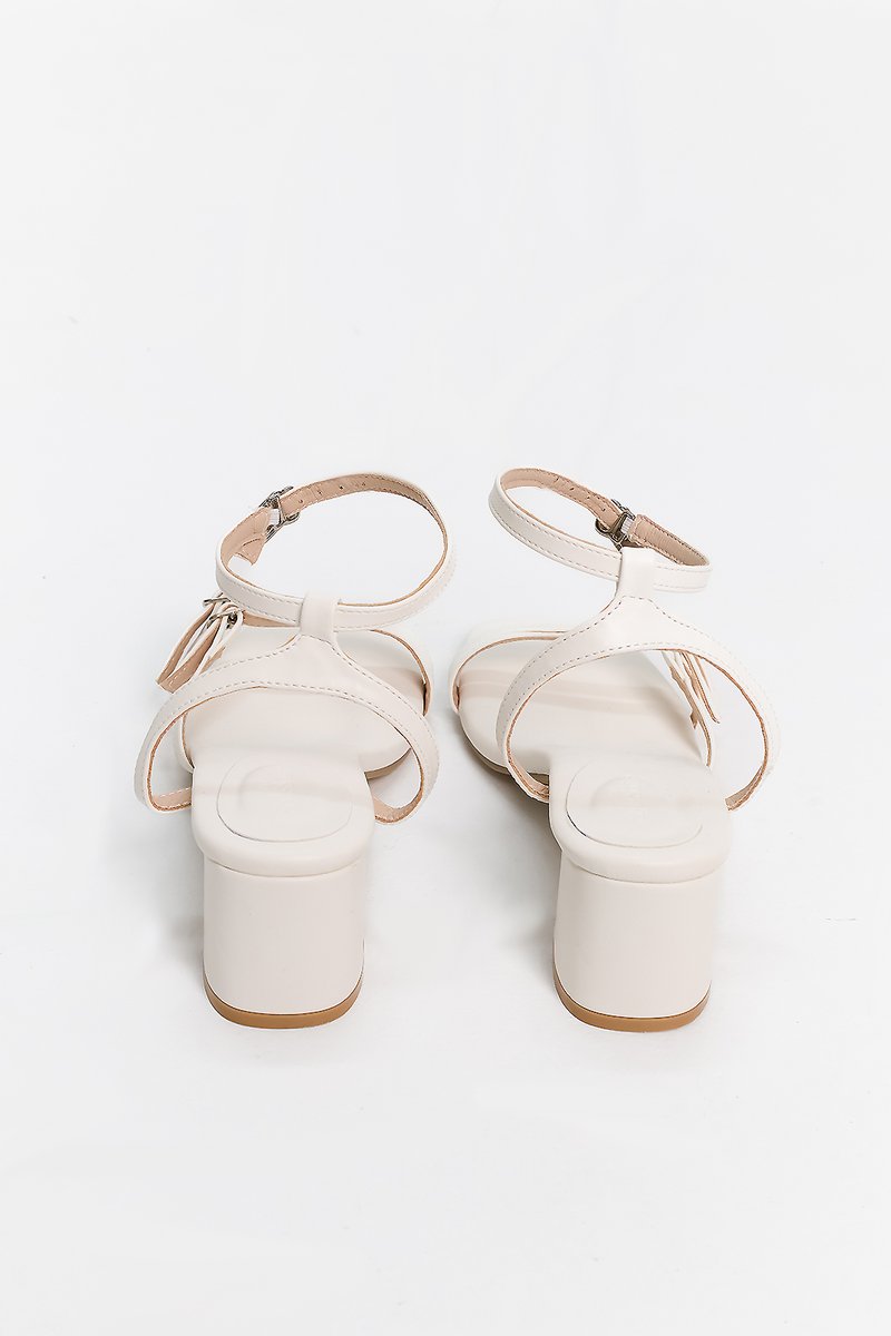 DEFECT | Brooklyn Buckle Strappy Block Heels in Cream White in 35