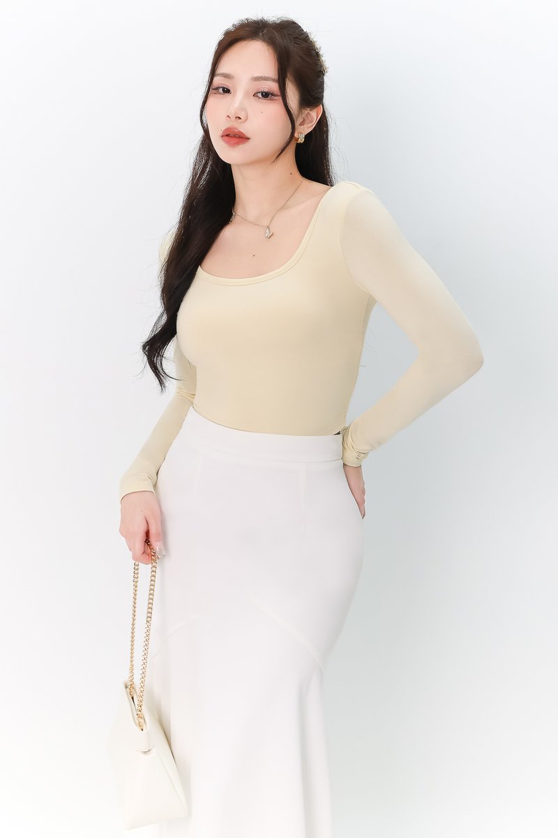 Leria Low Back Sleeve Top in Pale Yellow
