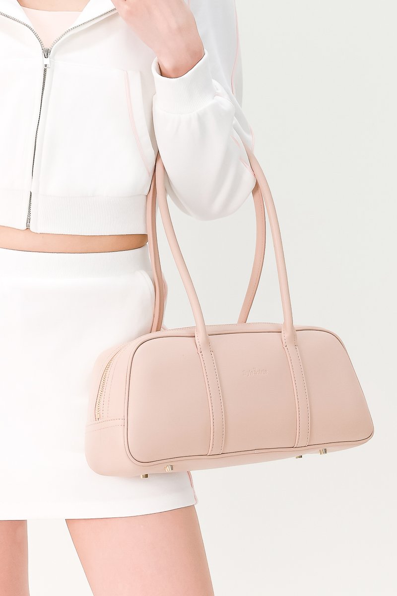 Beau Baguette Shoulder Bag in Blush Pink Beau Baguette Shoulder Bag in Blush Pink