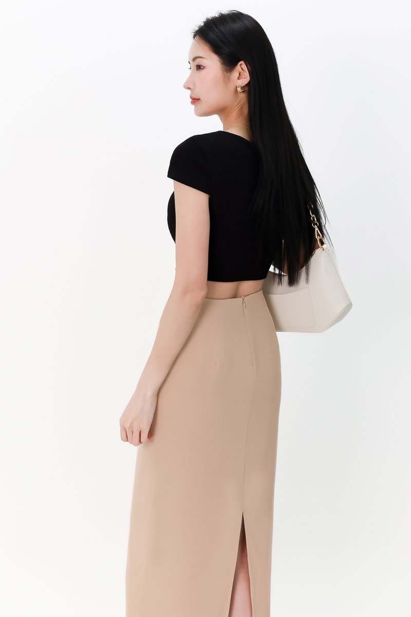 DEFECT | Seidra Sweetheart Sleeve Cropped Top in in Black in XXS