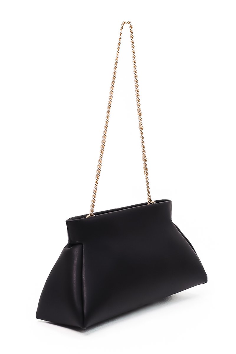 Calyn Chain Shoulder Bag in Black Calyn Chain Shoulder Bag in Black