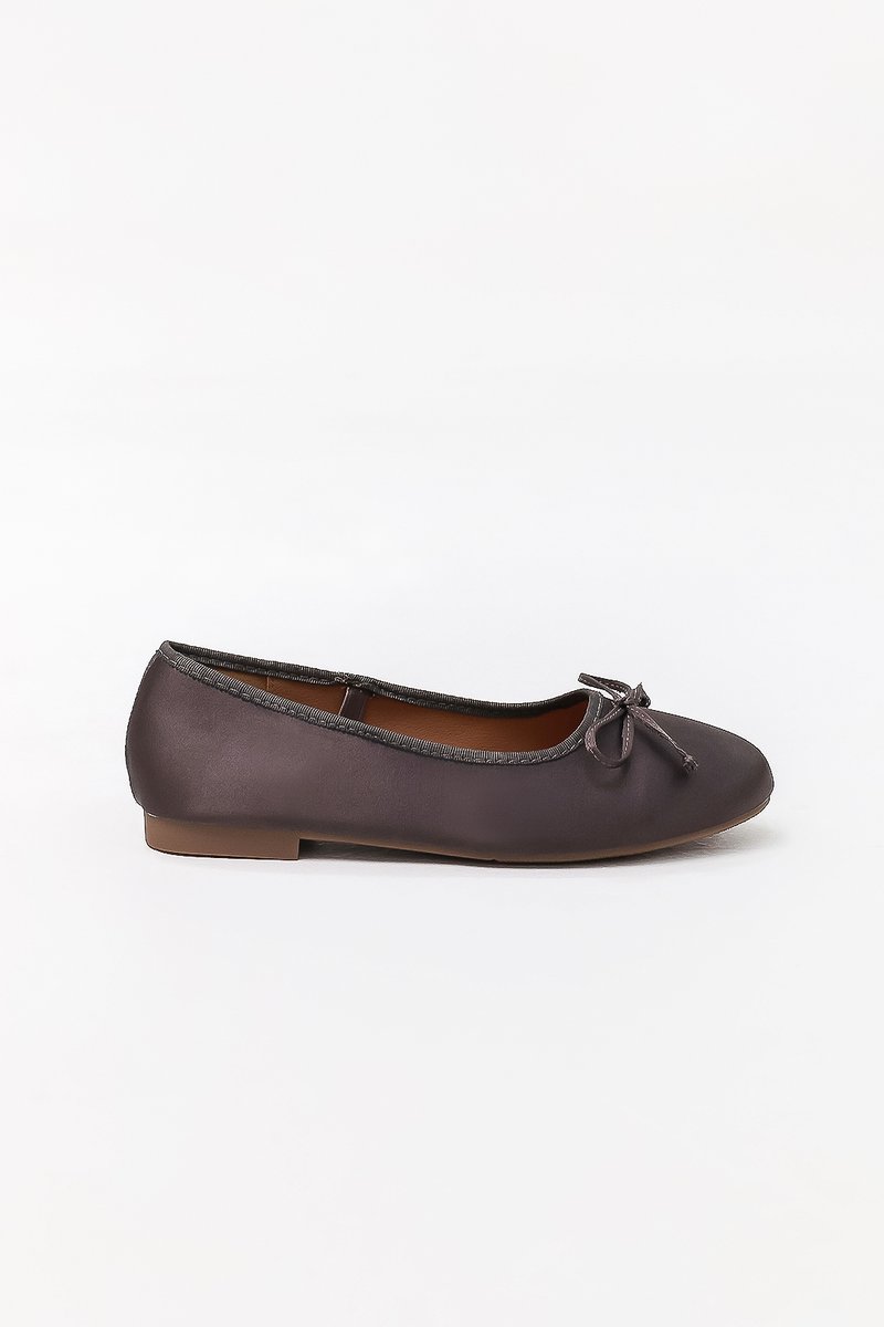 Ballerina Ballet Satin Flats in Gunmetal