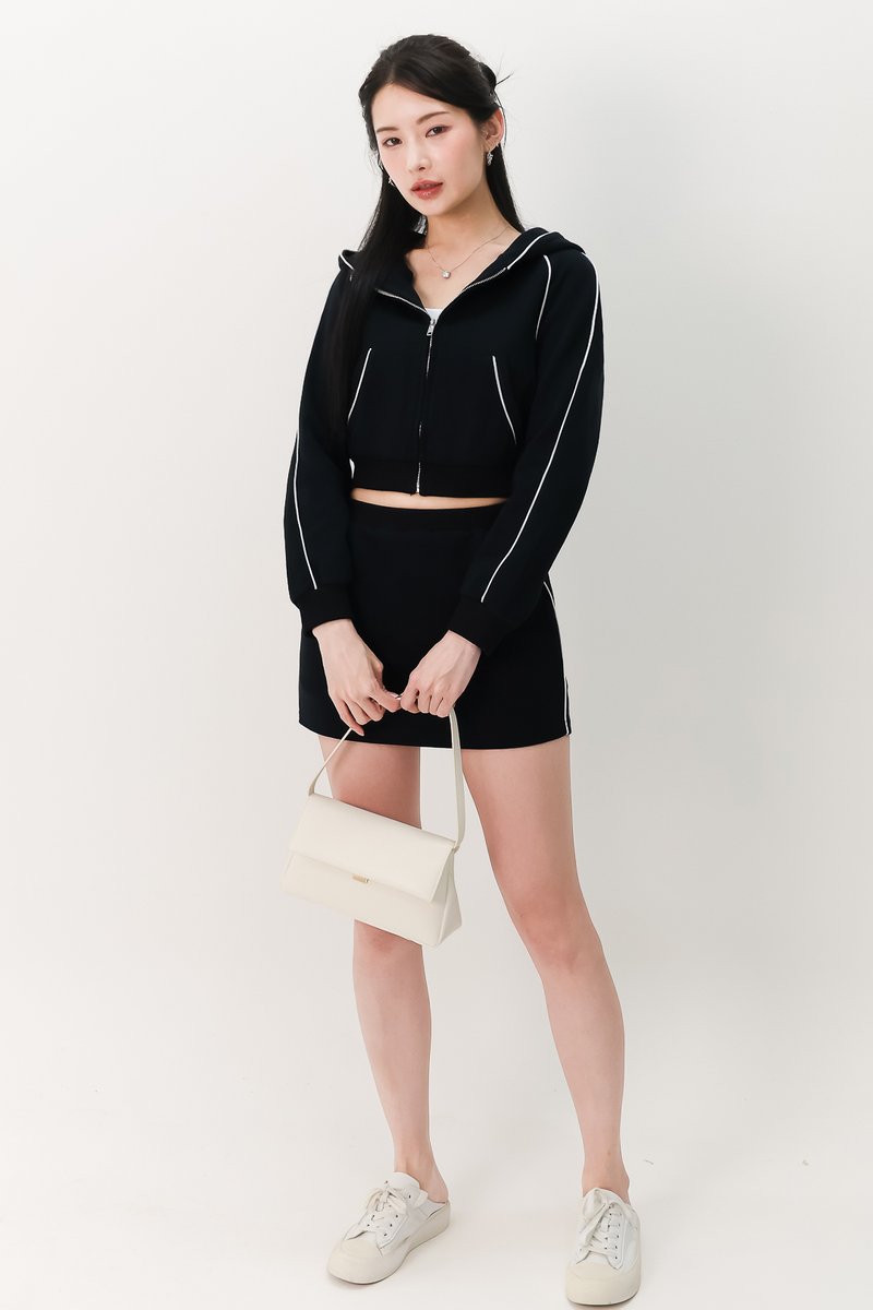 Clare Contrast Co-ord Set in Black x White