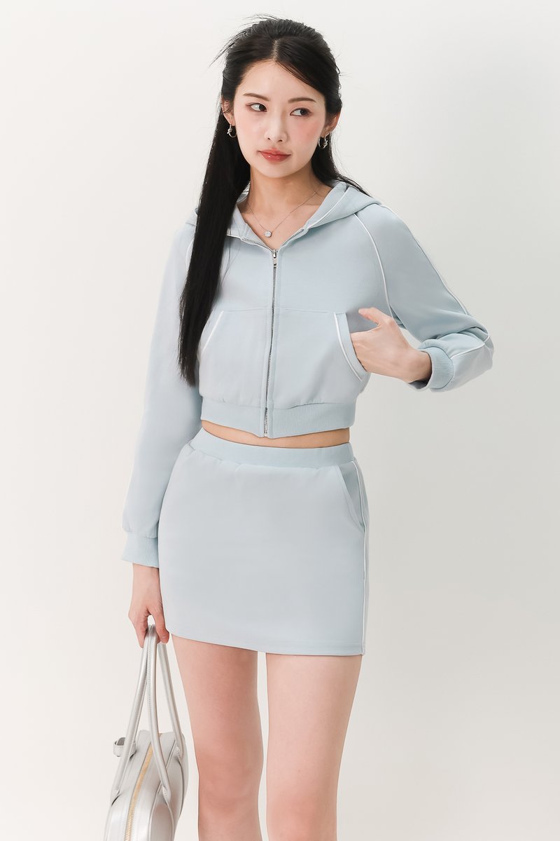 Clare Contrast Co-ord Set in Ice Blue x White