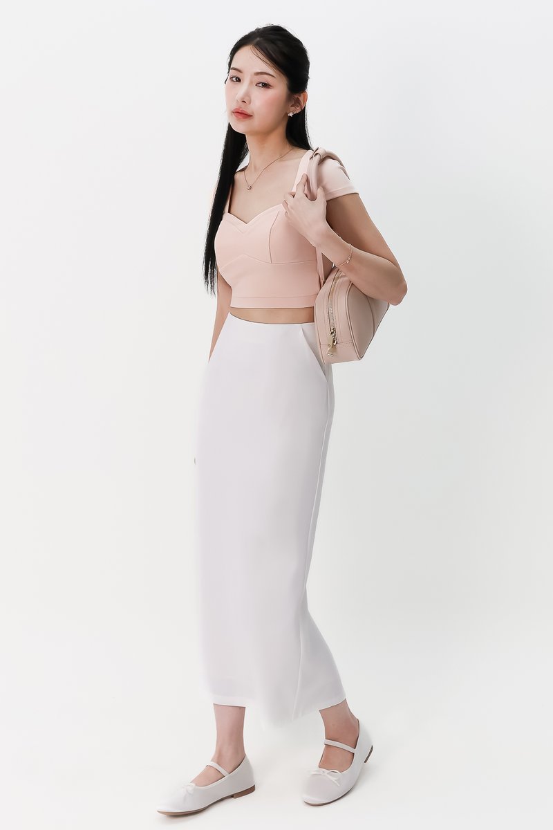 Seidra Sweetheart Sleeve Cropped Top in Blush Seidra Sweetheart Sleeve Cropped Top in Blush