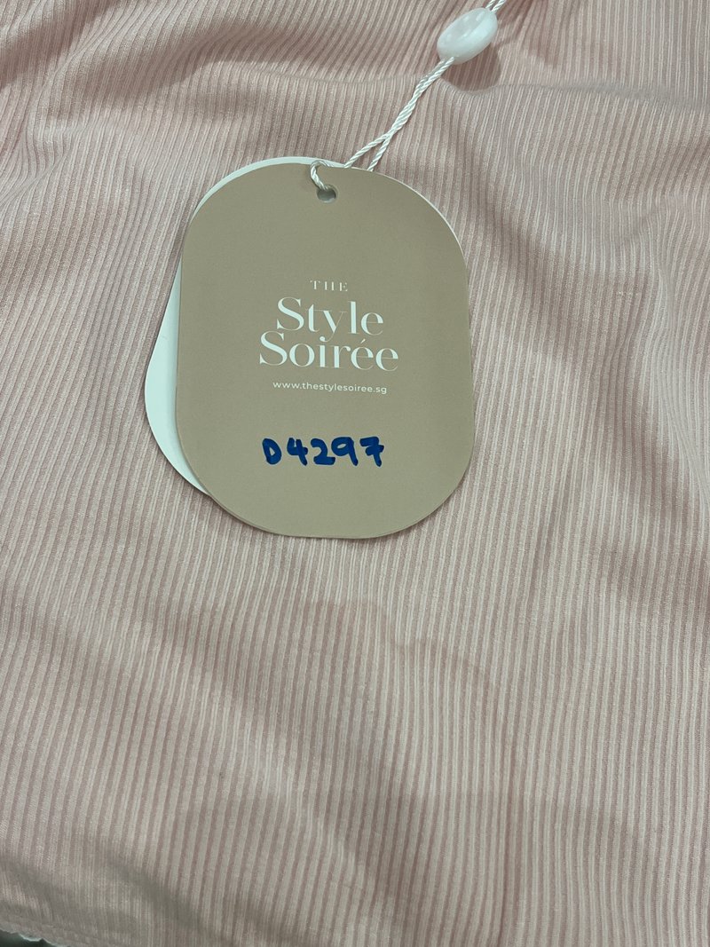 DEFECT | Remi Ribbon Trimming Tee in Light Pink in XS