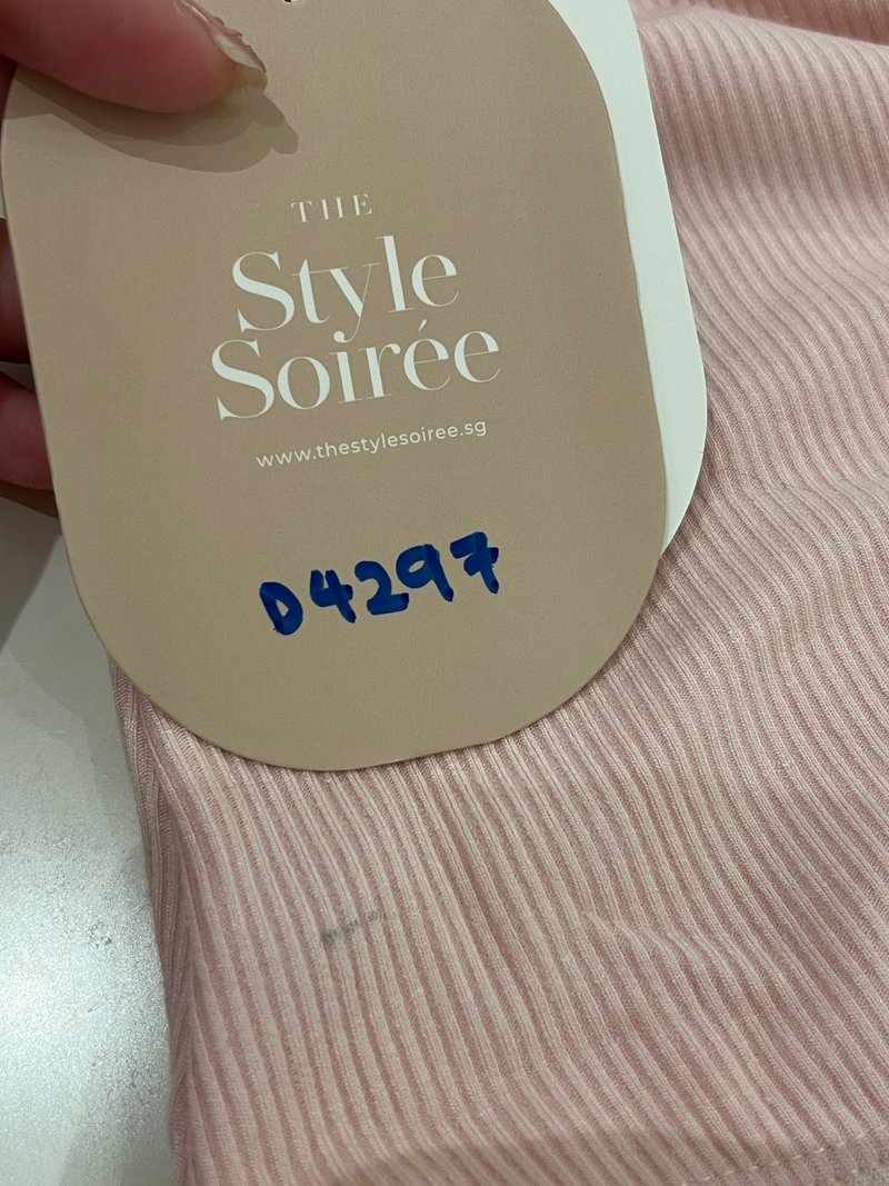 DEFECT | Remi Ribbon Trimming Tee in Light Pink in XS