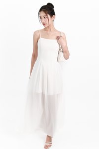 DEFECT | Caprina Chiffon Maxi Dress in White in S