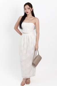 Evelyn Embossed Floral Top in White