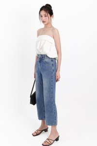 Dahlia Denim Jeans in Mid Wash ( Petite Length ) Dahlia Denim Jeans in Mid Wash ( Petite Length )