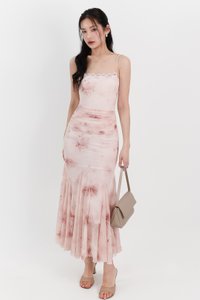 Willow Watercolour Floral Mesh Midaxi in Pink Florals ( Regular Length ) Willow Watercolour Floral Mesh Midaxi in Pink Florals ( Regular Length )