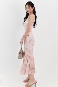 Willow Watercolour Floral Mesh Midaxi in Pink Florals ( Regular Length ) Willow Watercolour Floral Mesh Midaxi in Pink Florals ( Regular Length )