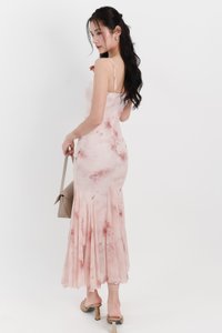 Willow Watercolour Floral Mesh Midaxi in Pink Florals ( Regular Length ) Willow Watercolour Floral Mesh Midaxi in Pink Florals ( Regular Length )
