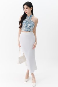 DEFECT | Prissia Pleated Halter Top in Blue Florals in L