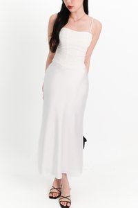 DEFECT | Chelsea Co-ord Satin Skirt in White ( Regular Length ) in XL DEFECT | Chelsea Co-ord Satin Skirt in White ( Regular Length ) in XL