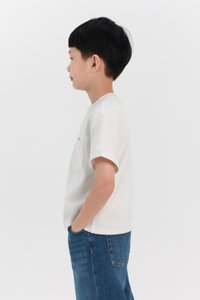 Boy Ribbon Pocket Tee in White x Pink Ribbon