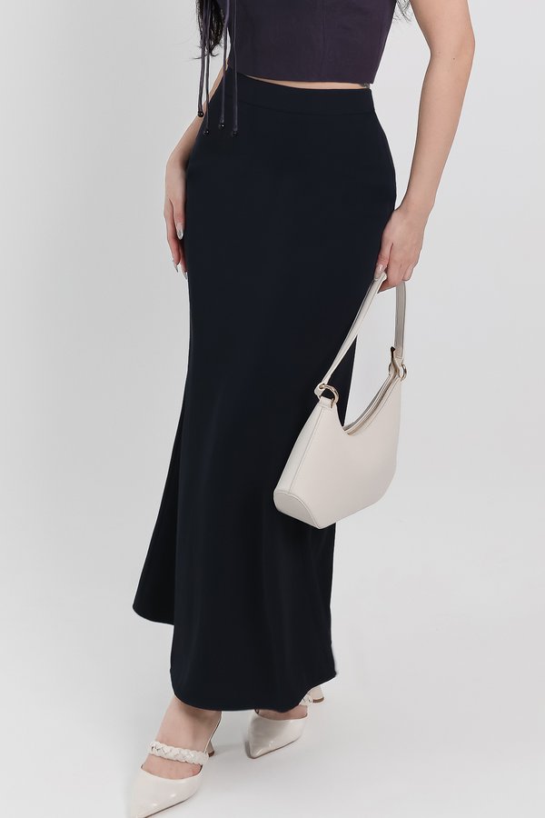 DEFECT | Mindie Mermaid Skirt in Midnight ( Regular Length ) in XXS