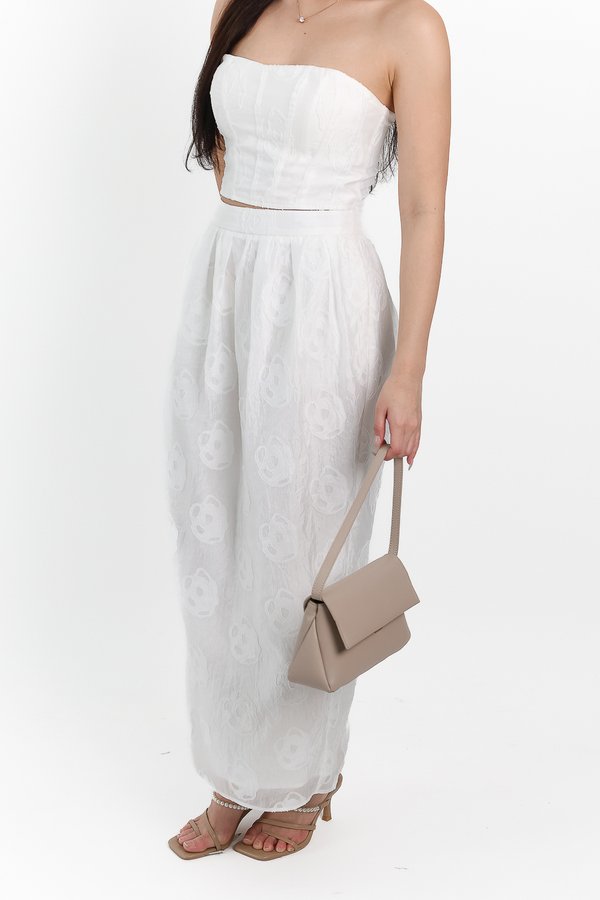 Evelyn Embossed Floral Skirt in White