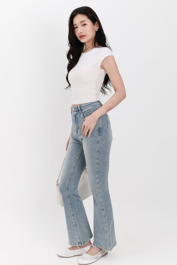 BACKORDER | Fae Fit & Flare Denim Jeans in Light Wash