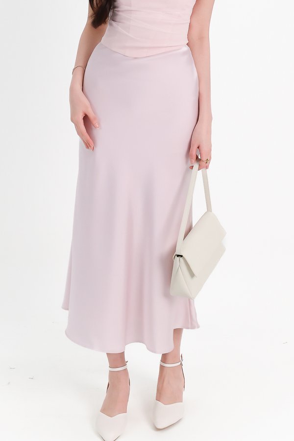 Chelsea Co-ord Satin Skirt in Lilac Pink ( Petite Length )