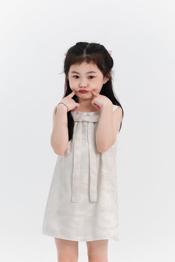 Girl Jacquard Ribbon Dress in White x Cream