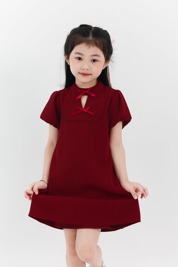 Girl Puffy Sleeve Ribbon Dress in Maroon