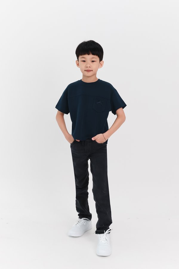 Boy Ribbon Pocket Tee in Navy x Navy Ribbon