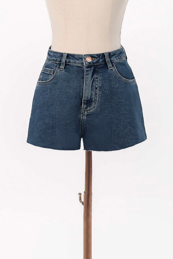 Daph Denim Shorts in Dark Wash