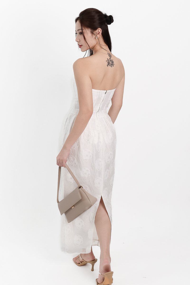 Evelyn Embossed Floral Skirt in White Evelyn Embossed Floral Skirt in White