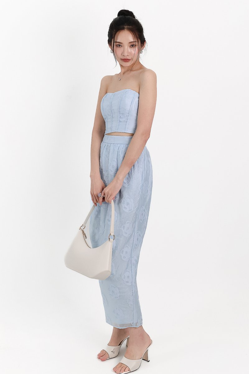 Evelyn Embossed Floral Skirt in Blue