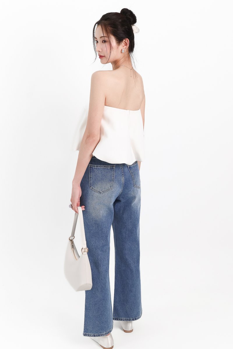 Dahlia Denim Jeans in Mid Wash ( Regular Length ) Dahlia Denim Jeans in Mid Wash ( Regular Length )