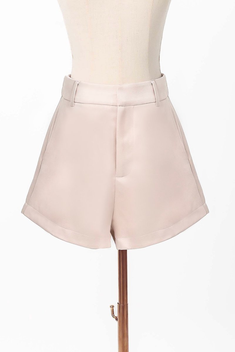 Colene Co-ord Flare Shorts in Champagne Blush
