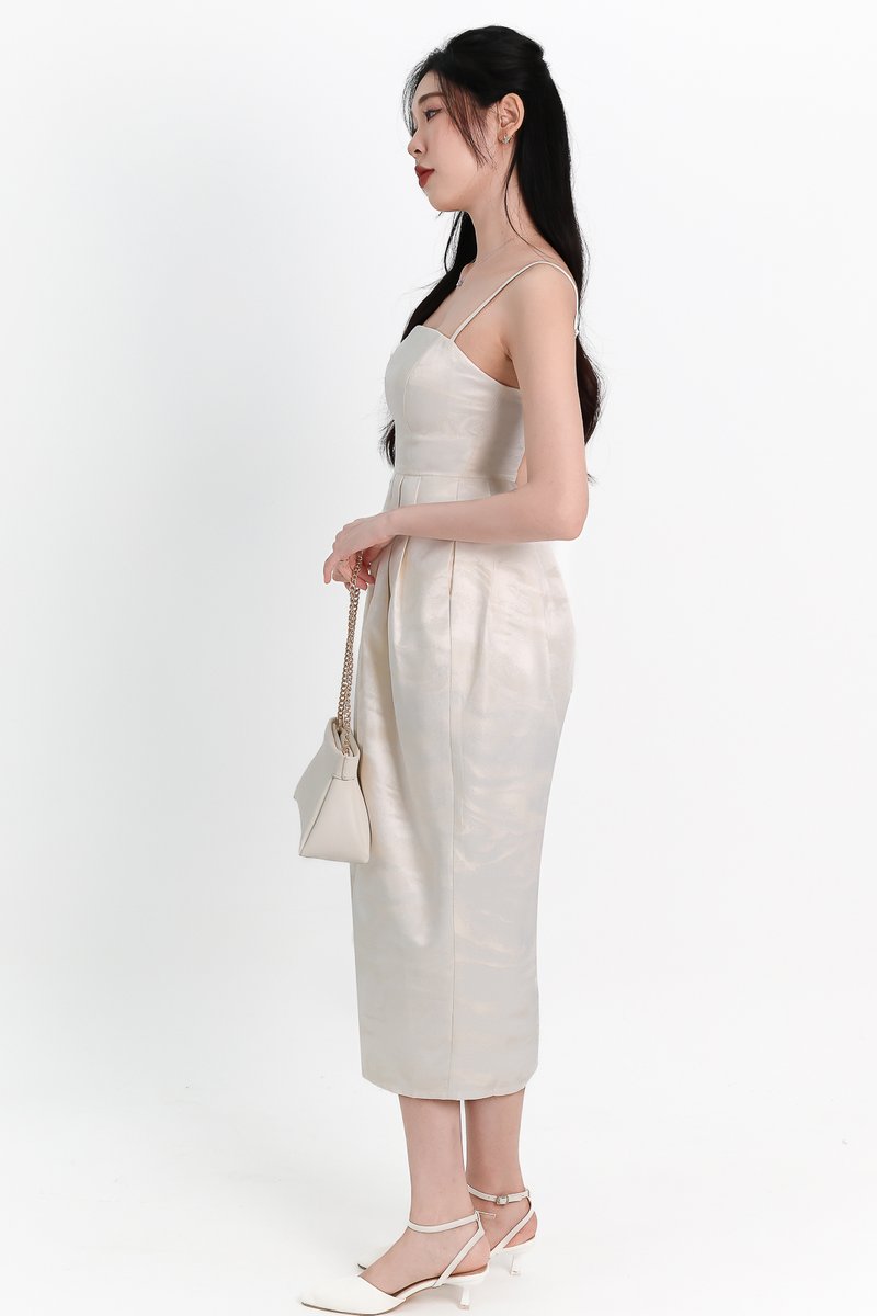 Jess Jacquard Midaxi Dress in White x Cream